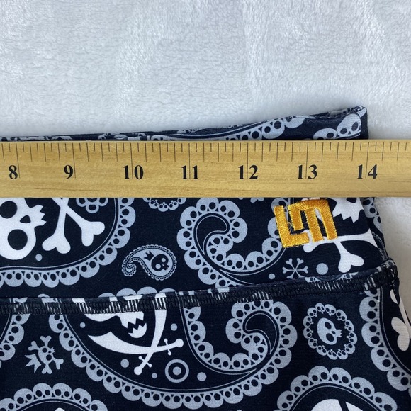 Loudmouth Golf Ladies Skort Shorts Skirt Sz S All Over‎ Skull Print Active - Picture 6 of 10